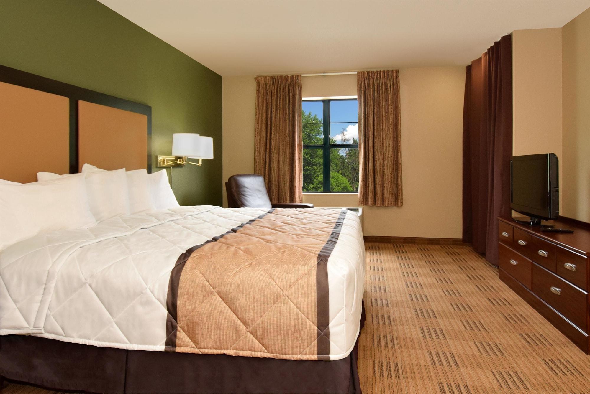 Extended Stay America Suites - Chicago - Woodfield Mall Schaumburg Buitenkant foto