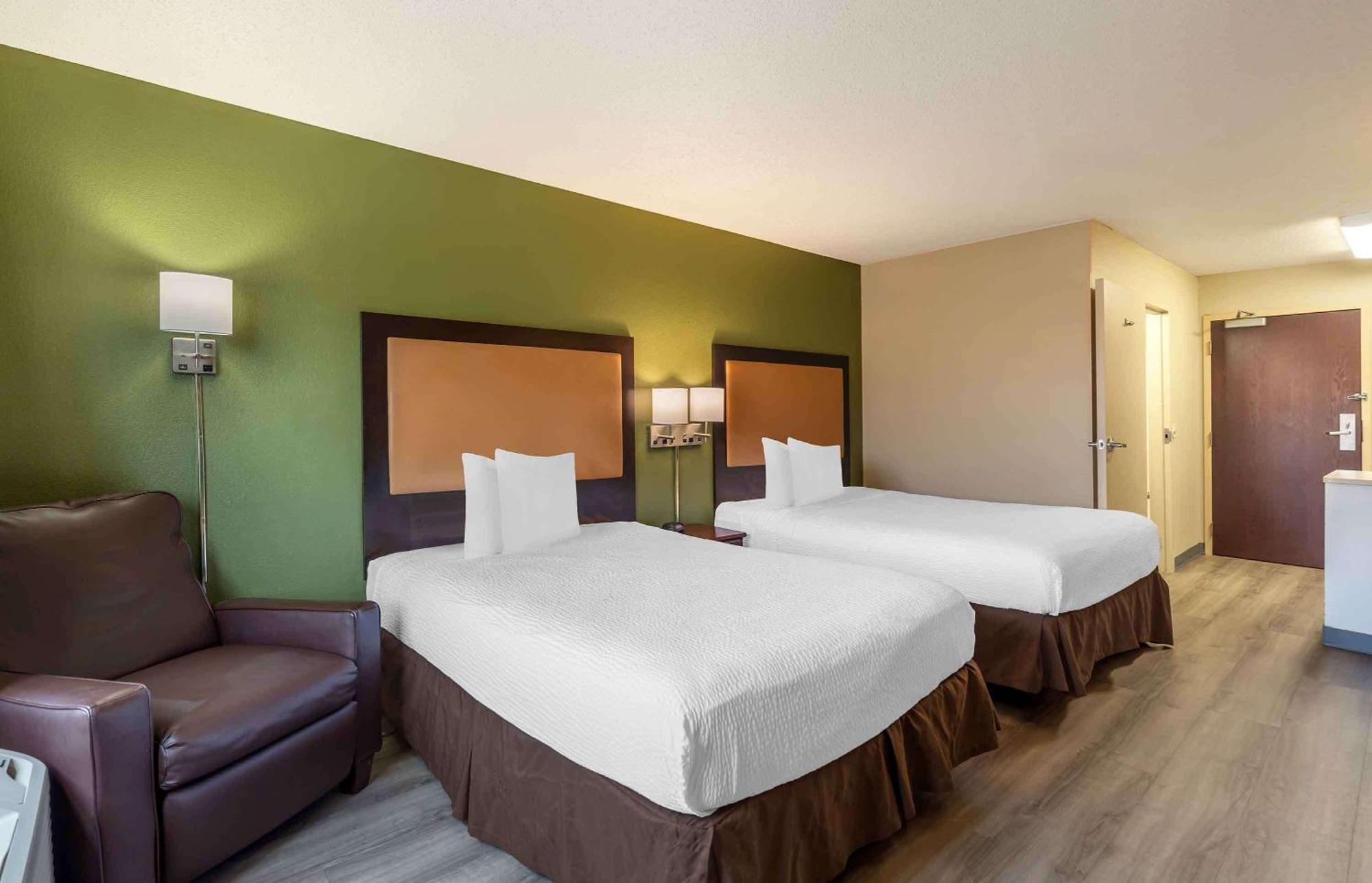 Extended Stay America Suites - Chicago - Woodfield Mall Schaumburg Buitenkant foto