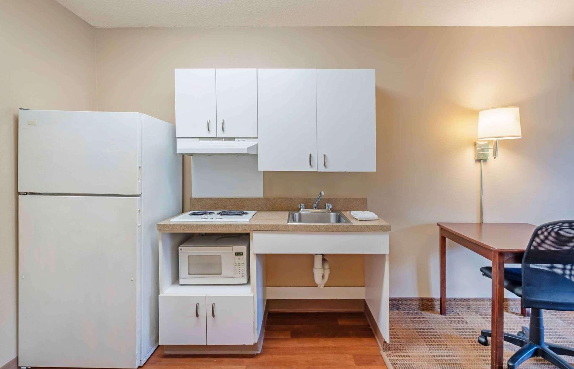Extended Stay America Suites - Chicago - Woodfield Mall Schaumburg Buitenkant foto